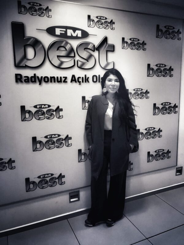 Zeynep Bugay Best FM
